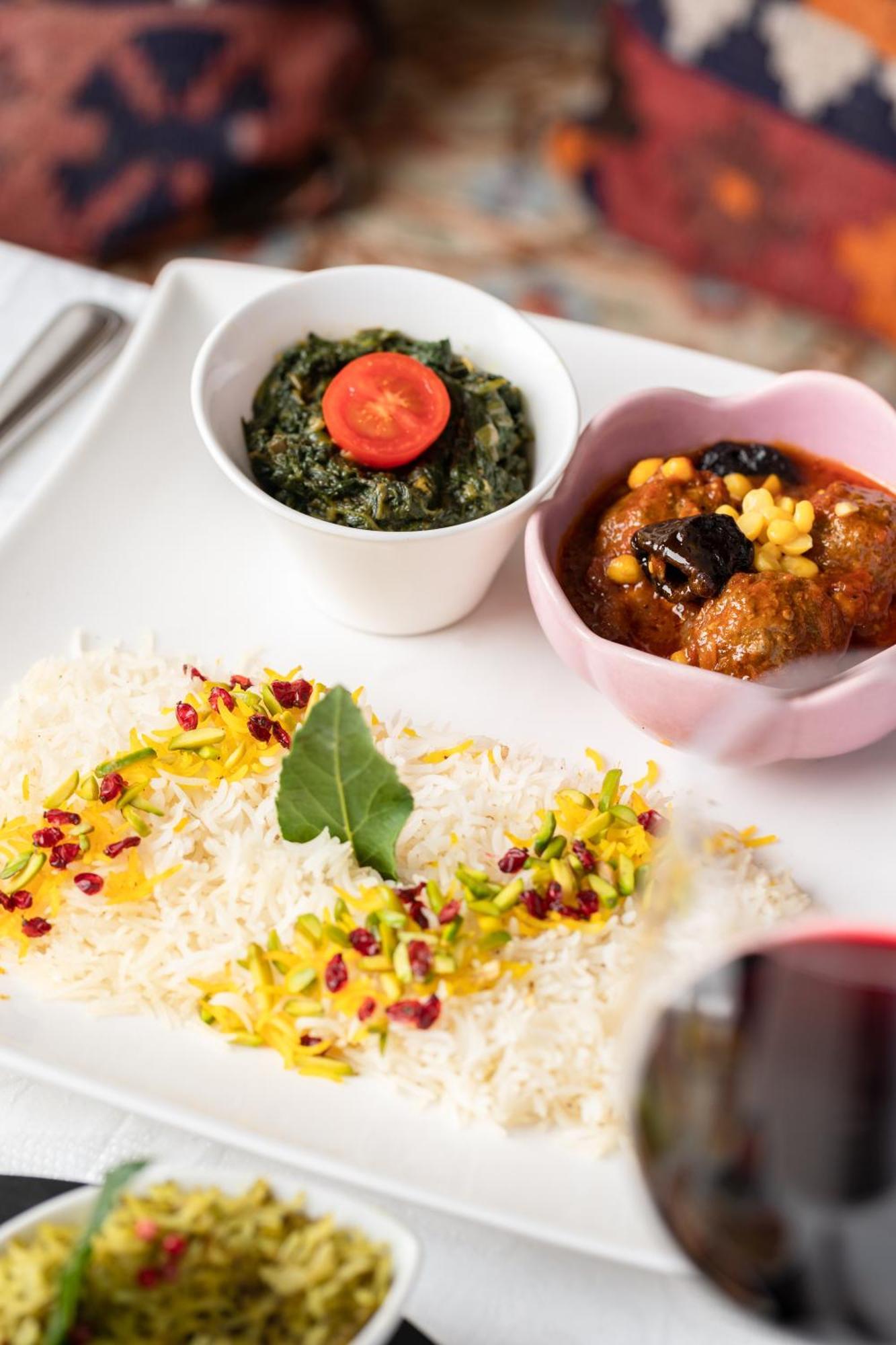 Hotel Restaurant Kutchi 벨뷰 외부 사진